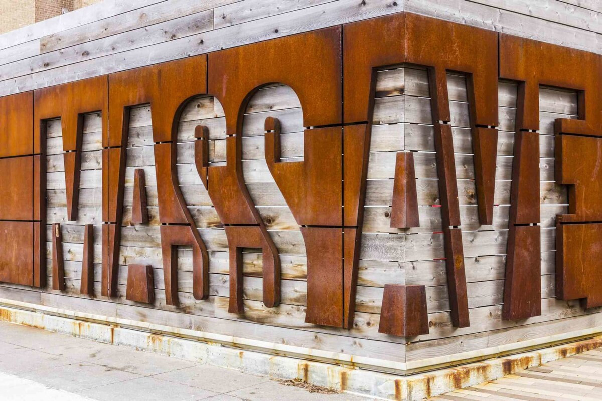 3d95ffc0 439a 11ef 9d8a d71707343376