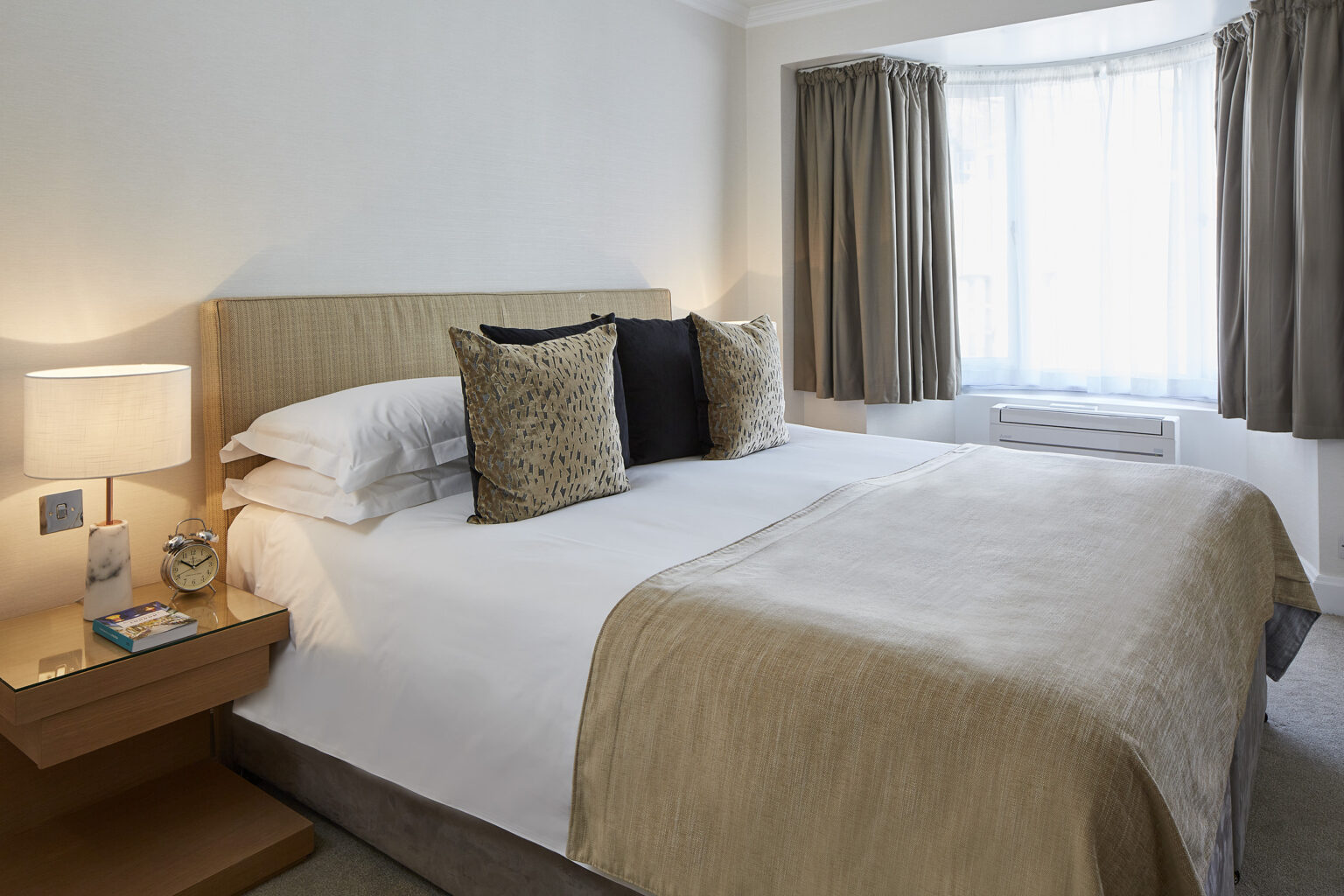 mm 3.20 luxury 2 bedroom master bedroom 1