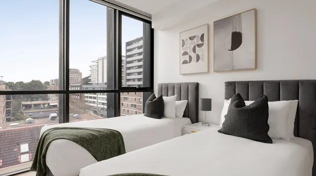 image 64d97fb93b0d36 47625430.jpg