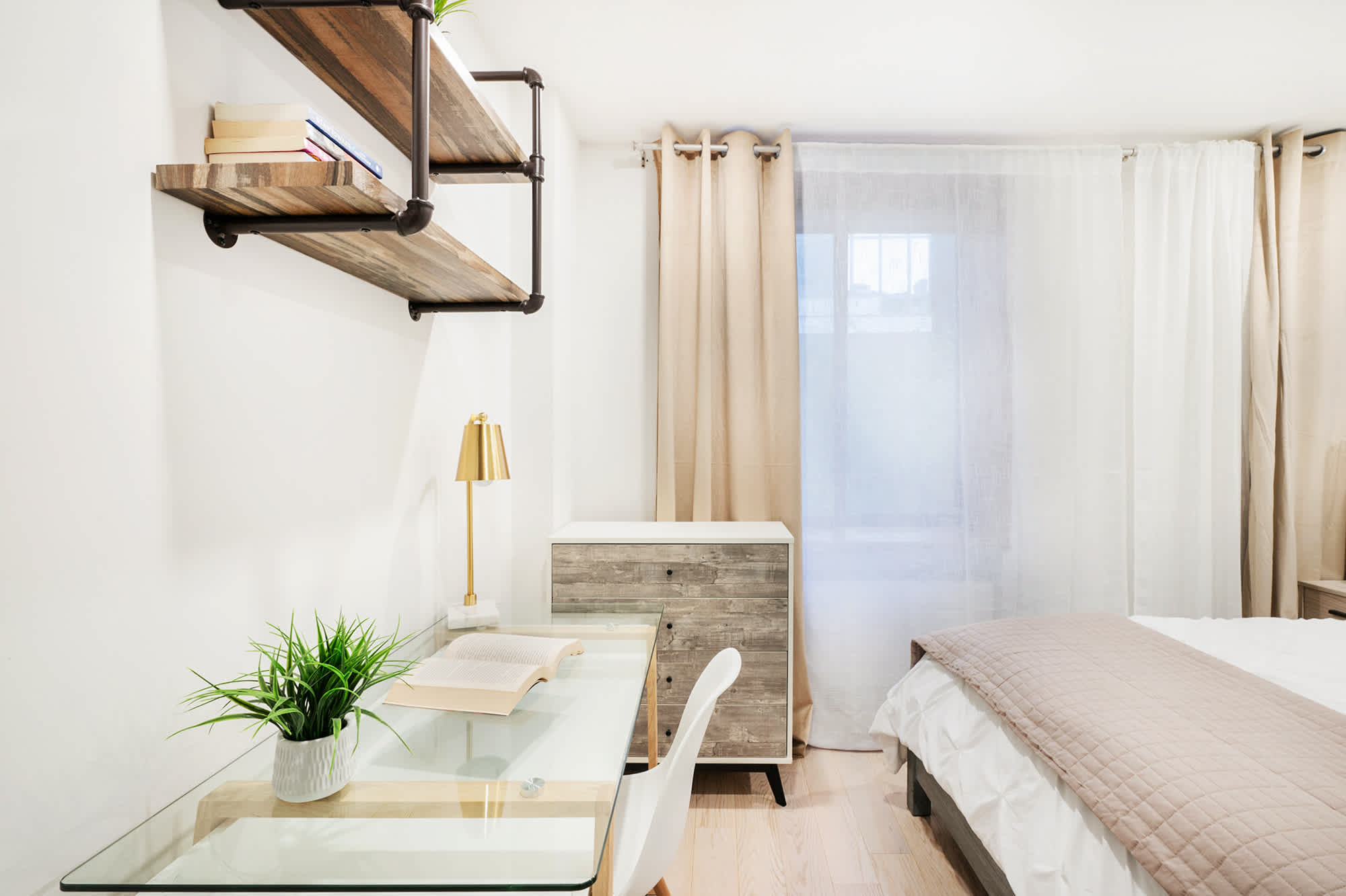 ivy7dypzejhyfpvdgv84