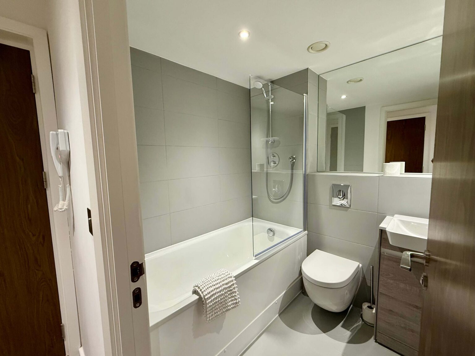 n5b3num0pzmsi28yvpi2