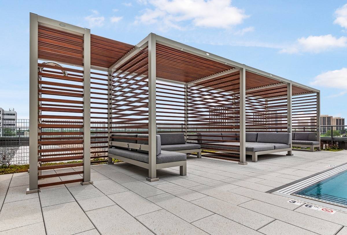 one oak brook commons oak brook il one obc rooftop pool 8