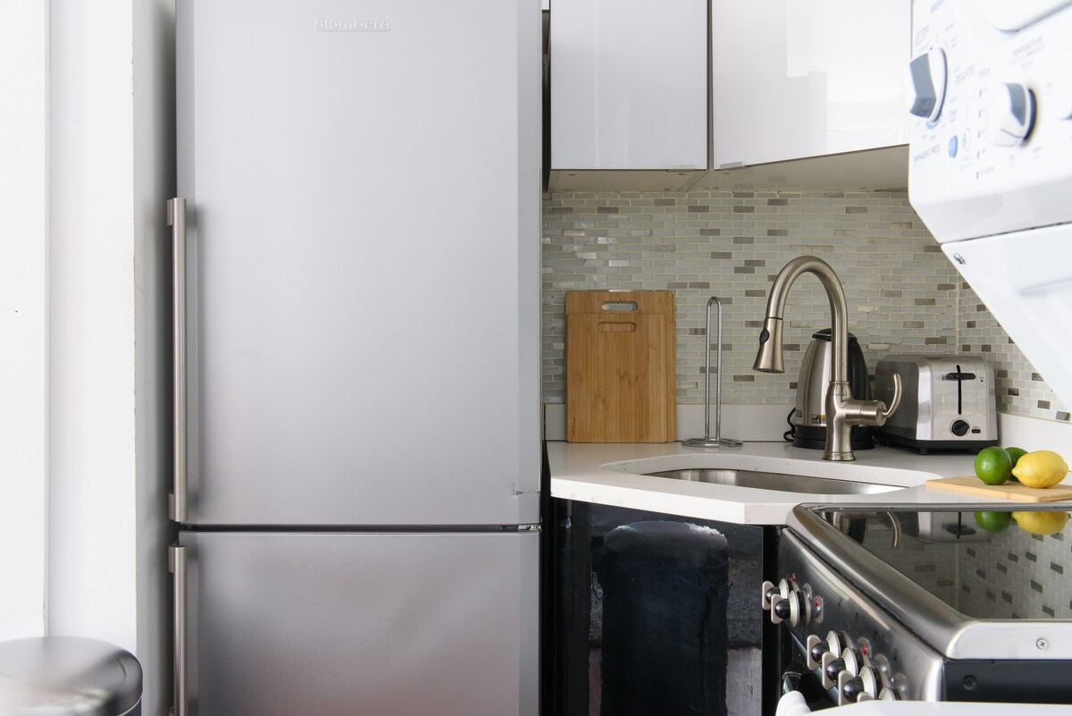 original 600011341366442097 1387187100