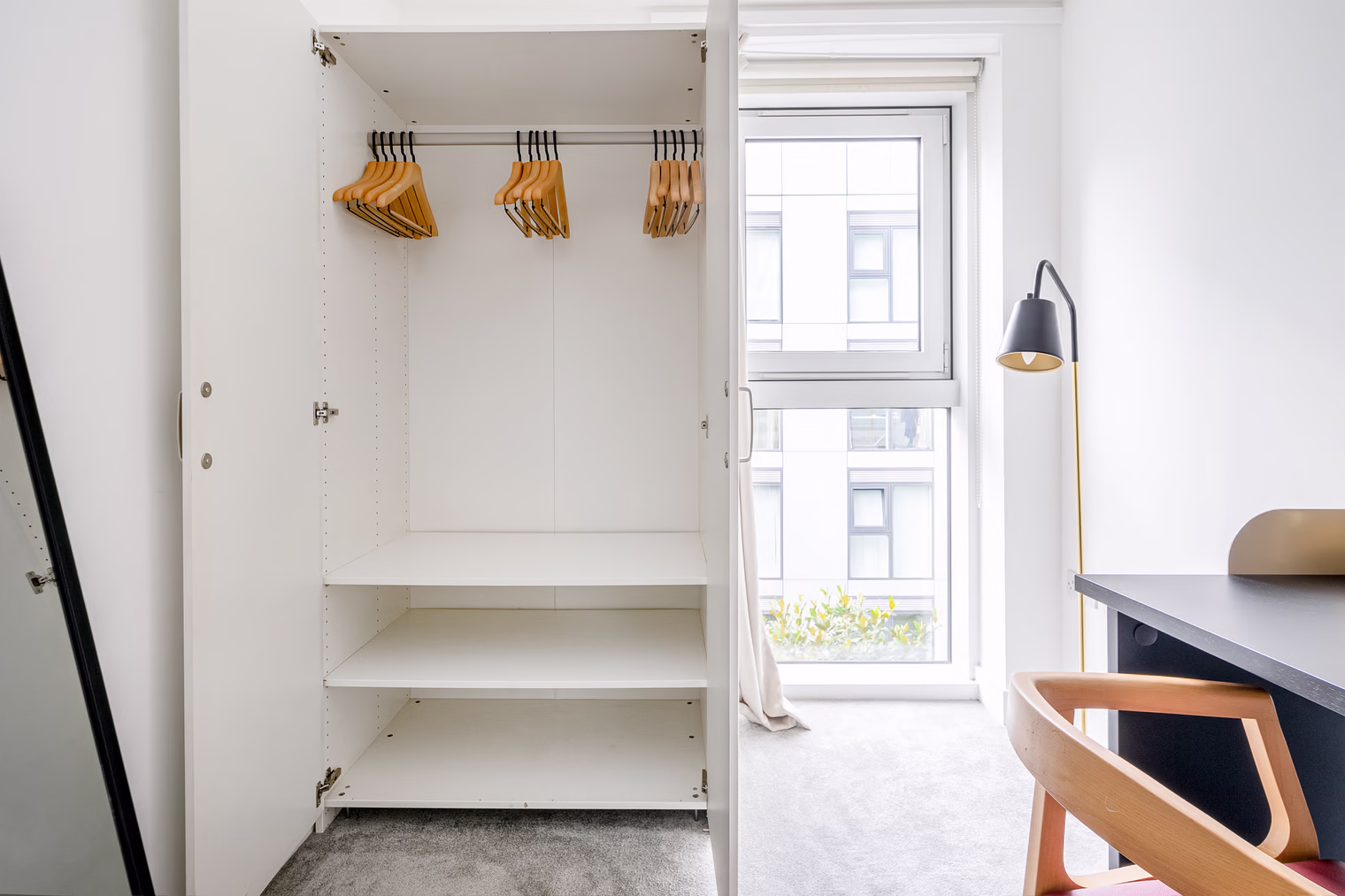 pg17107 o e77d702c 6c21 369b f7d3 b927da755a4a.jpg