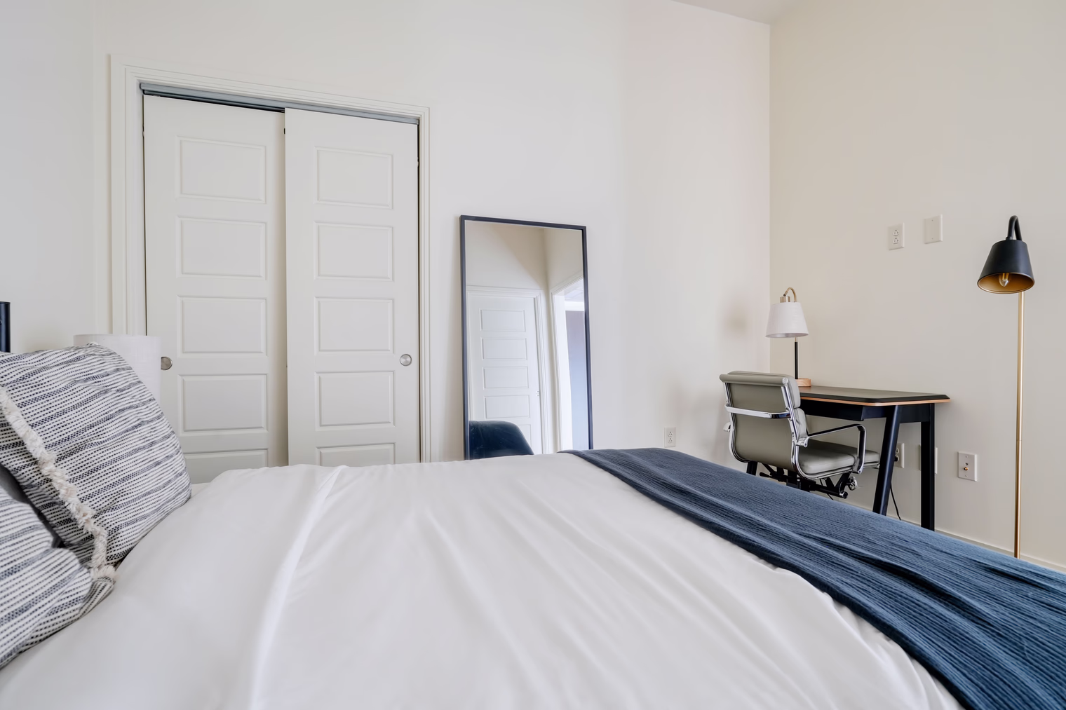 pg35241 o f2cd712d 3f30 4062 abc0 52ec63bf8d50