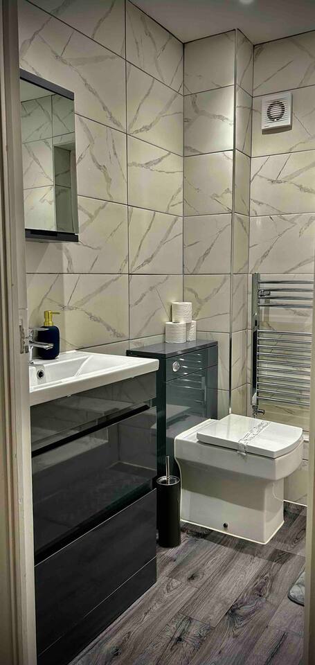 52ba0d44 afeb 4df6 9779 a8a35de34bb8