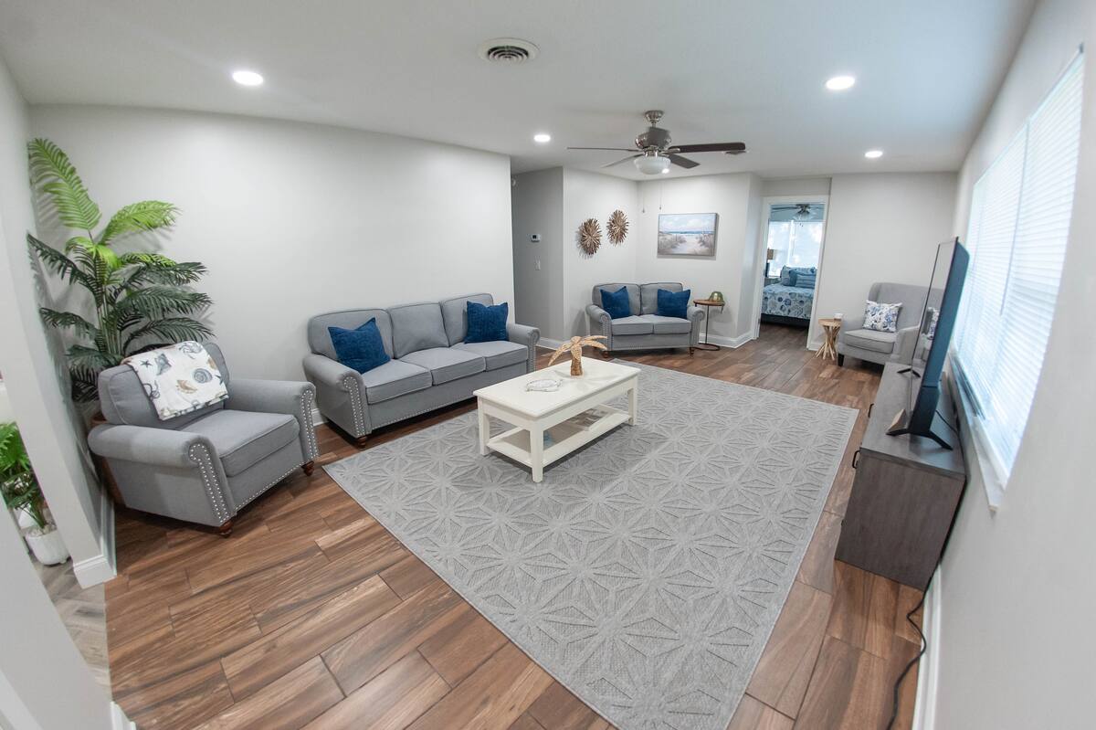 5b1f9d5b a496 4351 a638 5a7e86f99b32