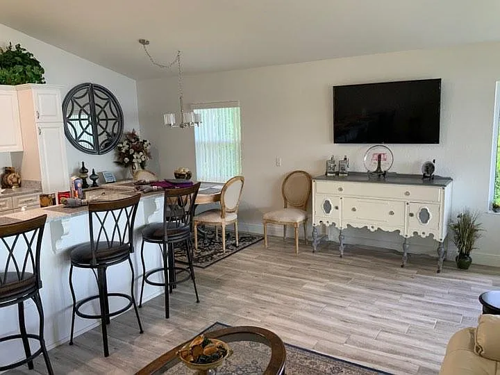 9eeed597536f78bfa3659388867cf958 uncropped scaled within 1536 1152