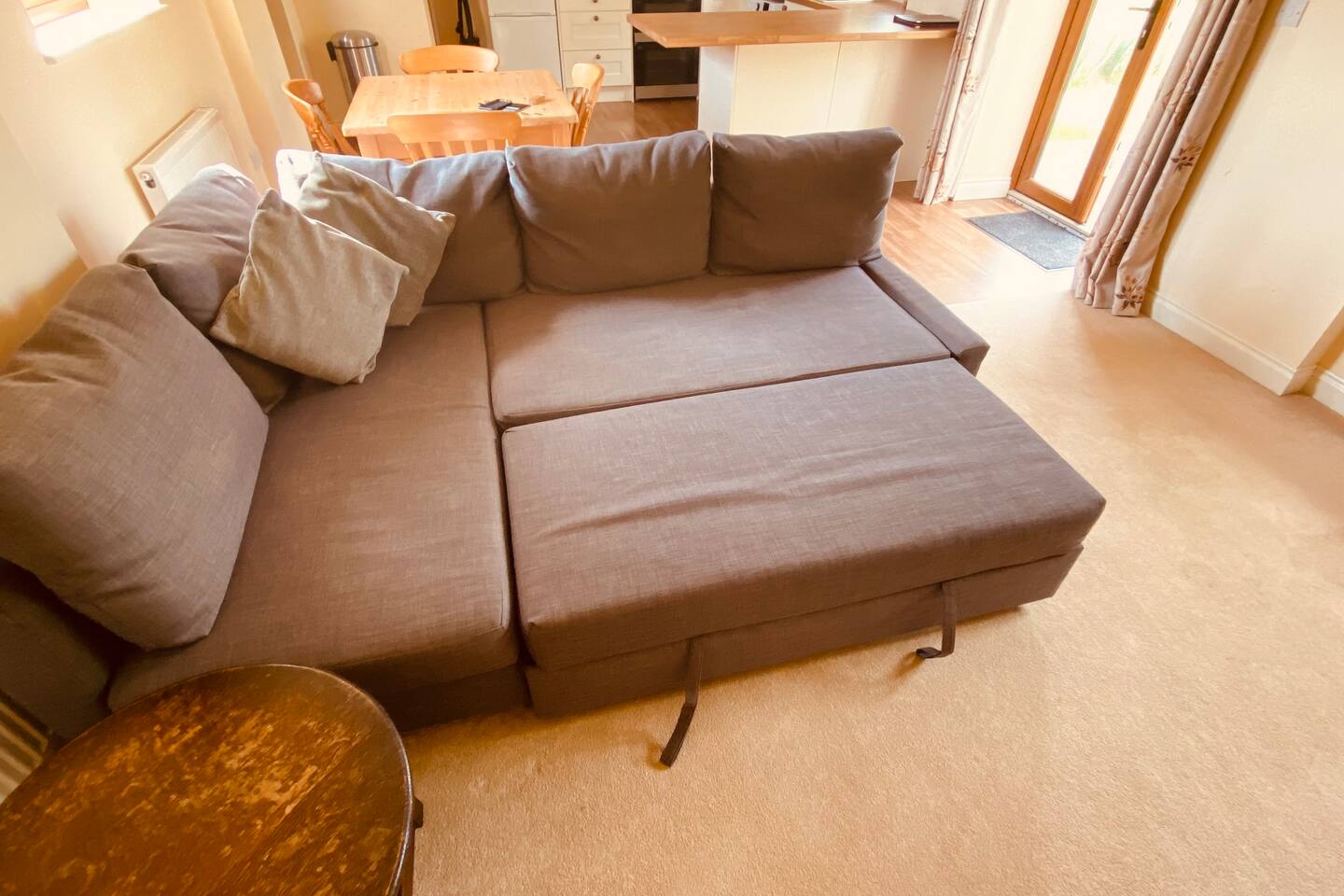 b7b77c74 c7f6 4299 8b94 715c3e78ad0f 2