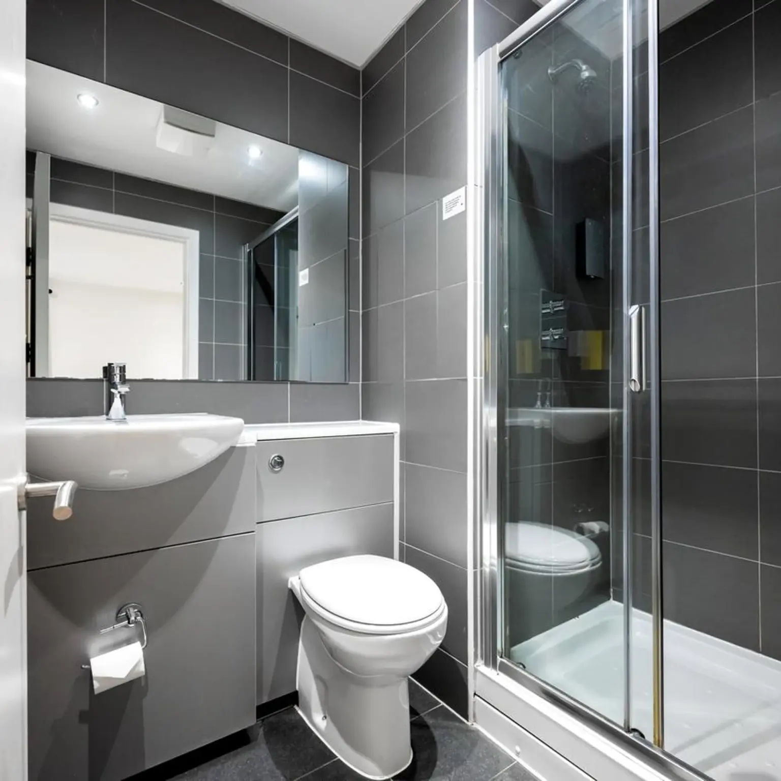 birmingham jewellery quarter main gallery 1.jpg