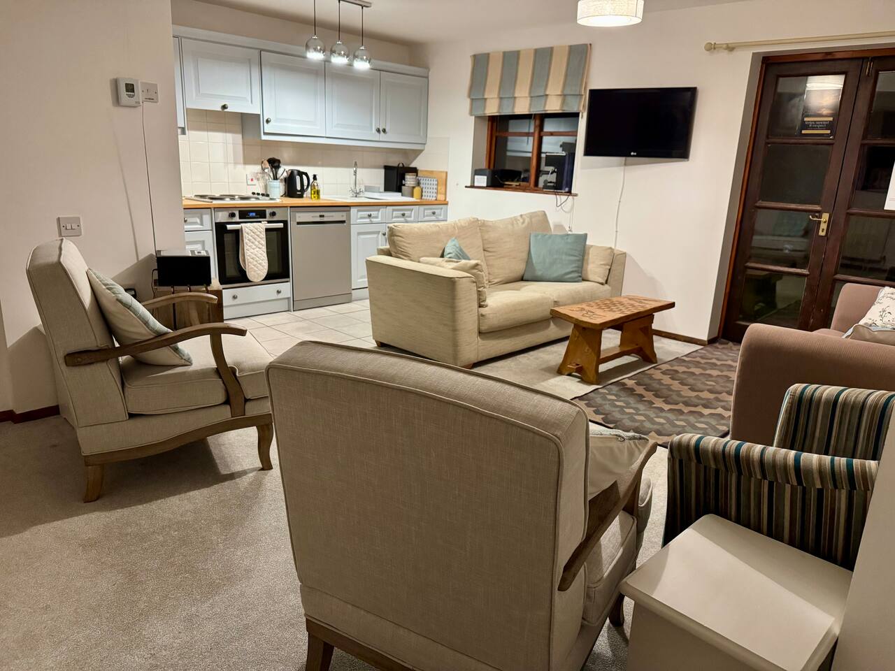 e7f1bea2 0a10 4582 9f02 b7d46f179472