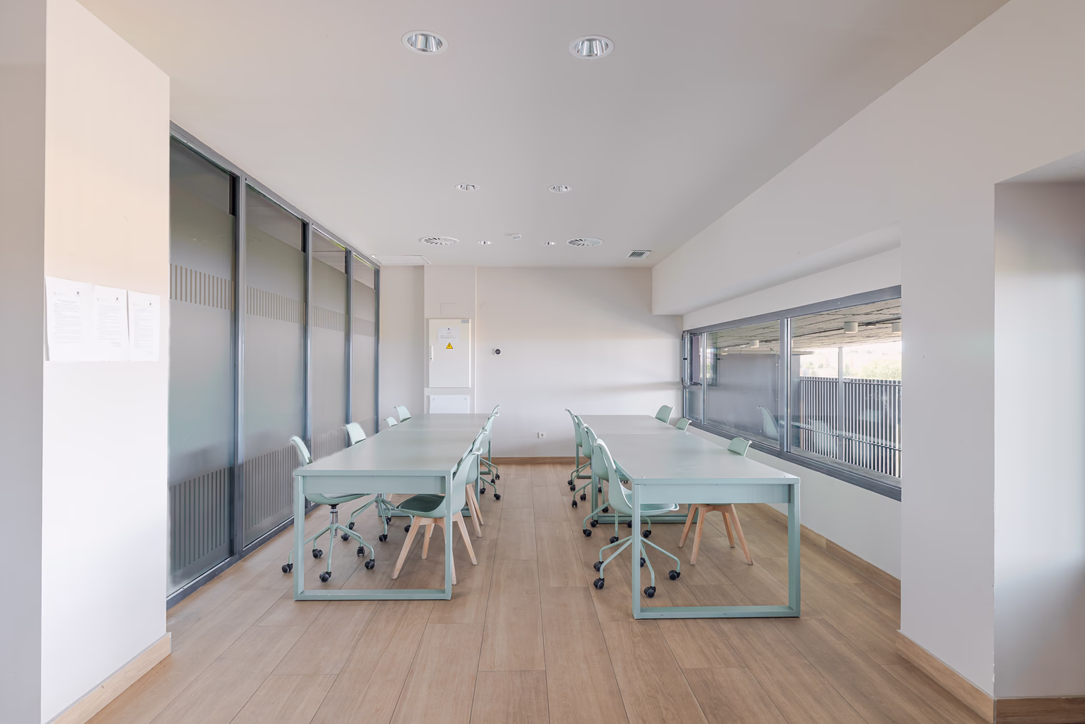 pa76768 o 13b644c6 06ab 42f6 a65d 03cc619253cf