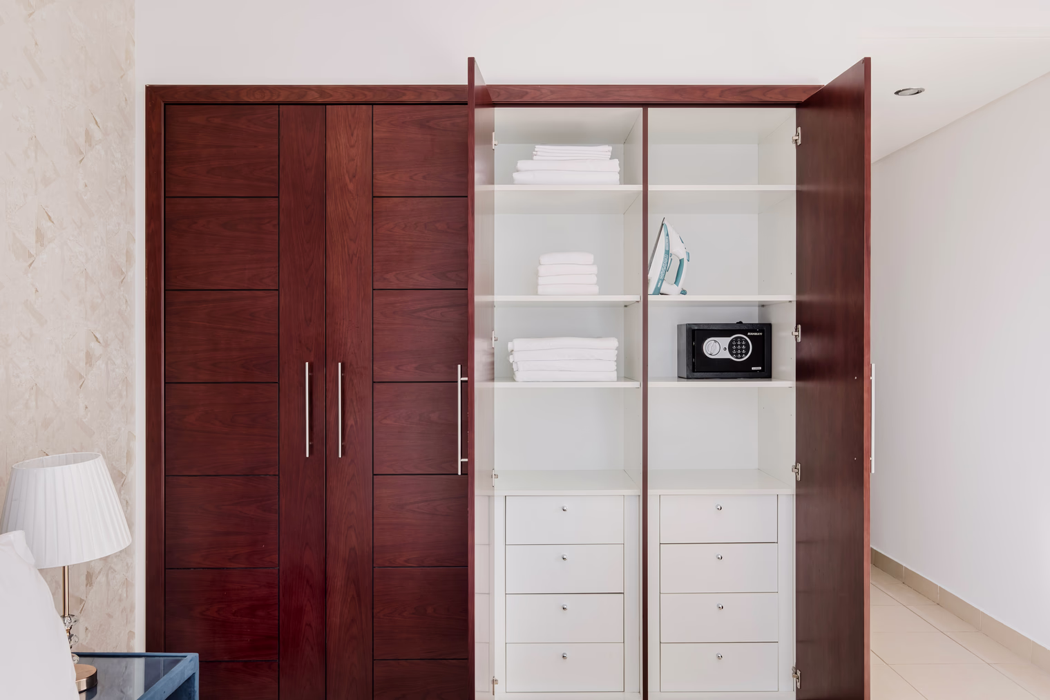 pg139612 o f7e4bc04 b894 4f93 953d 93e4d51755be