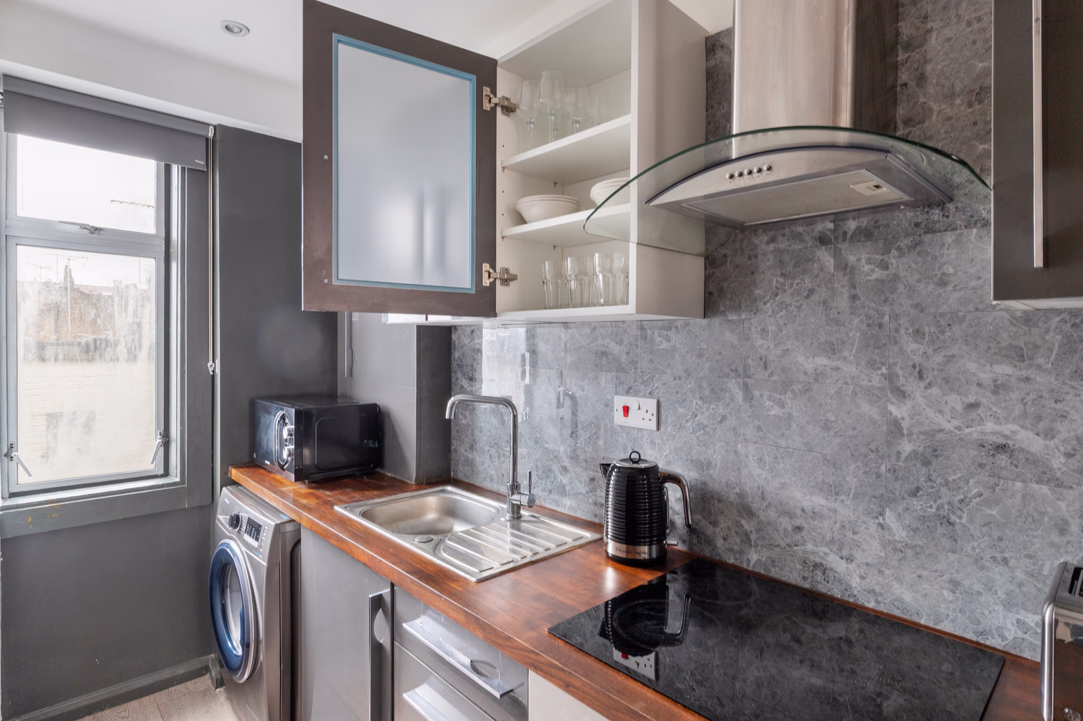 pg168826 o 0a63f9c9 1262 4717 923b dda1b4e4be78