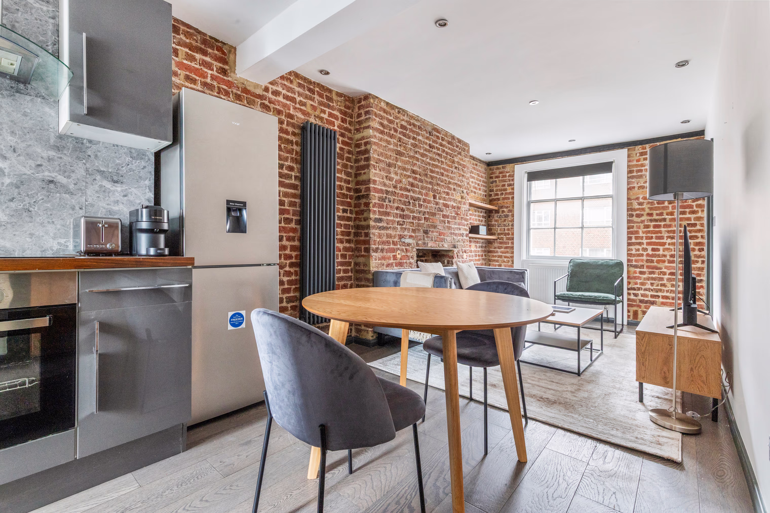 pg168826 o f48c26f0 cf17 4625 ba8a 541427e03bf5