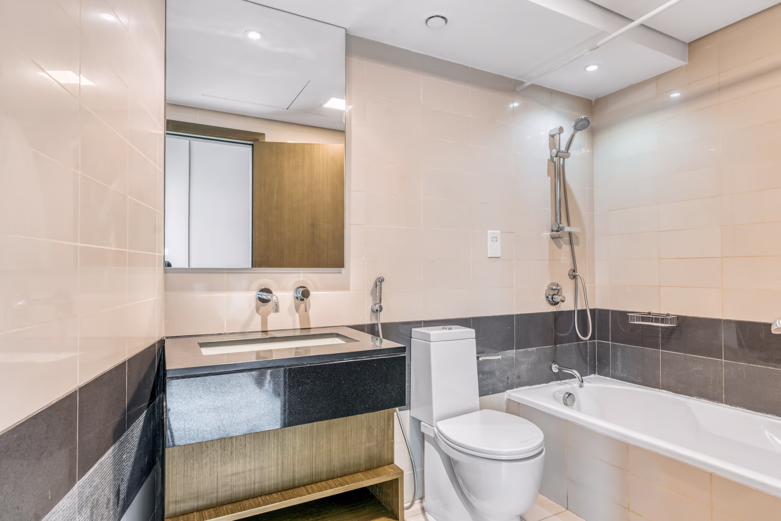 pg19825 o 99a6b06b 2cad 466f f2a0 2c76a09e69da.jpg