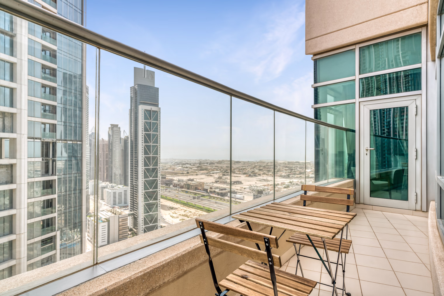 pg19825 o b1551cf0 ce78 e088 4aac 7ca31800677a.jpg