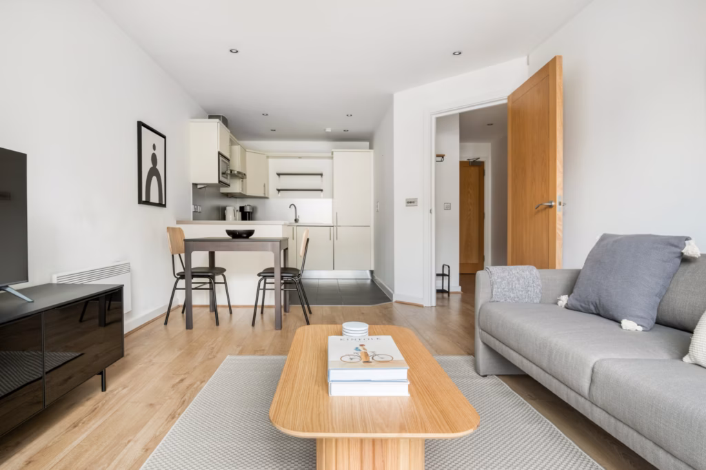 pg20118 o 66779205 2007 9d76 7eba bbe3e33a061f.jpg