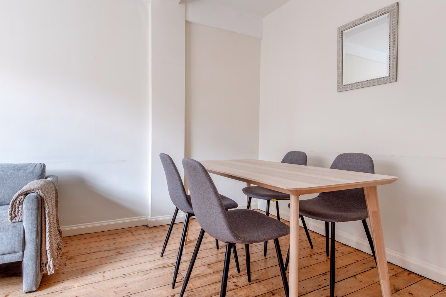 pg44107 o 4bd0b221 4755 444f bfd9 b8f37f726e1f