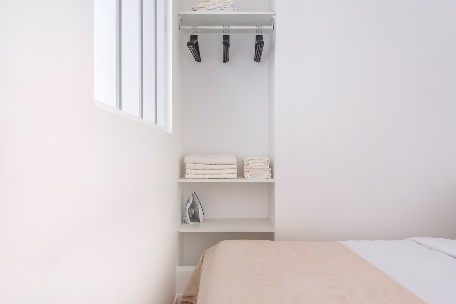 pg68859 o af5e6005 da94 421c b2d6 284160f712da