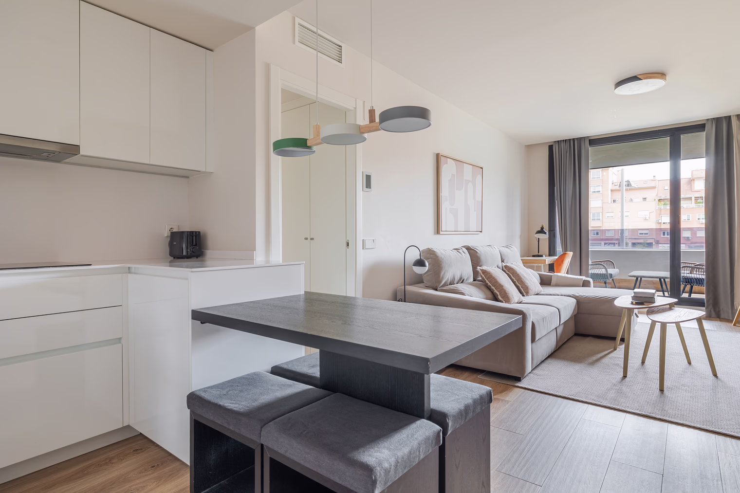 pg76768 o 55a95f79 02b4 470e 97b9 1b1f2396fafa