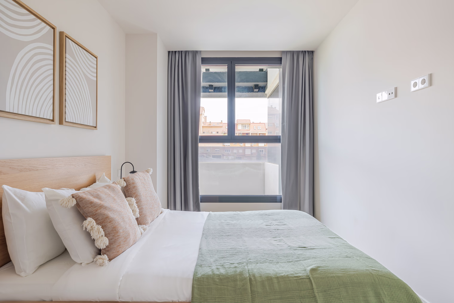 pg76768 o 6bc048e5 4658 430b 9ac9 198c7004ad88 2