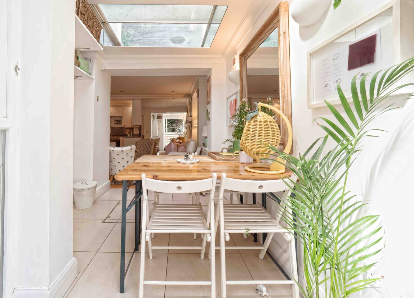 14050994 5dc4 43b0 a1c7 df57c759e868