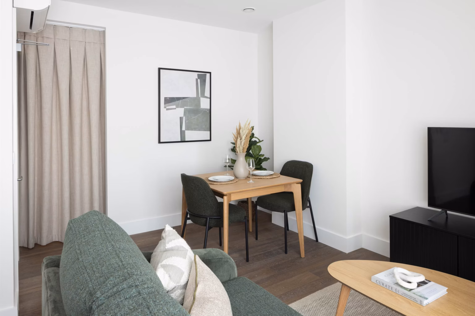 1747610887 urban rest abby street low res 21 of 39.jpg