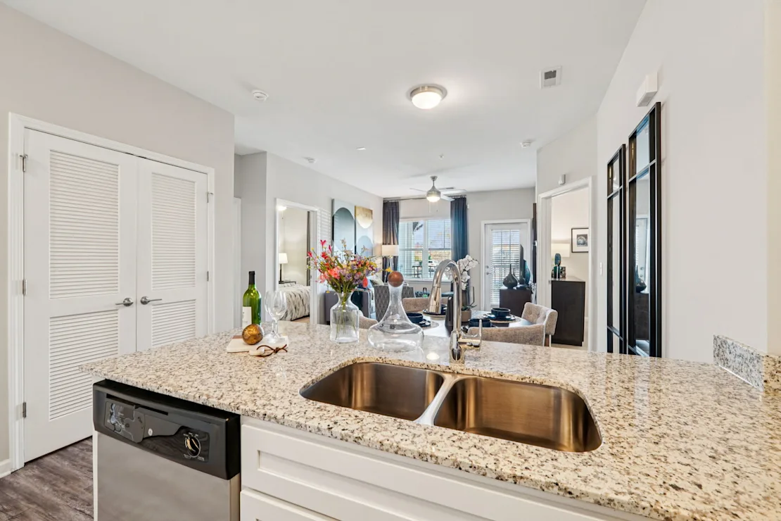 18 web or mls unit 415 102 016