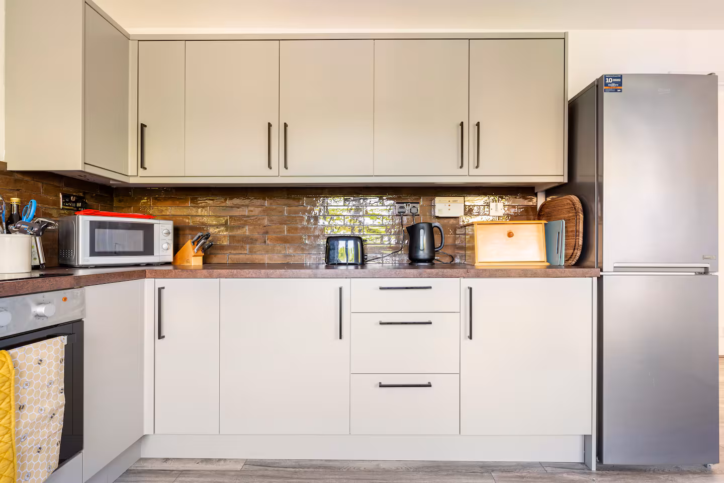 998029b7 fb2b 42e0 ad4e 9958750aa0ba.jpg