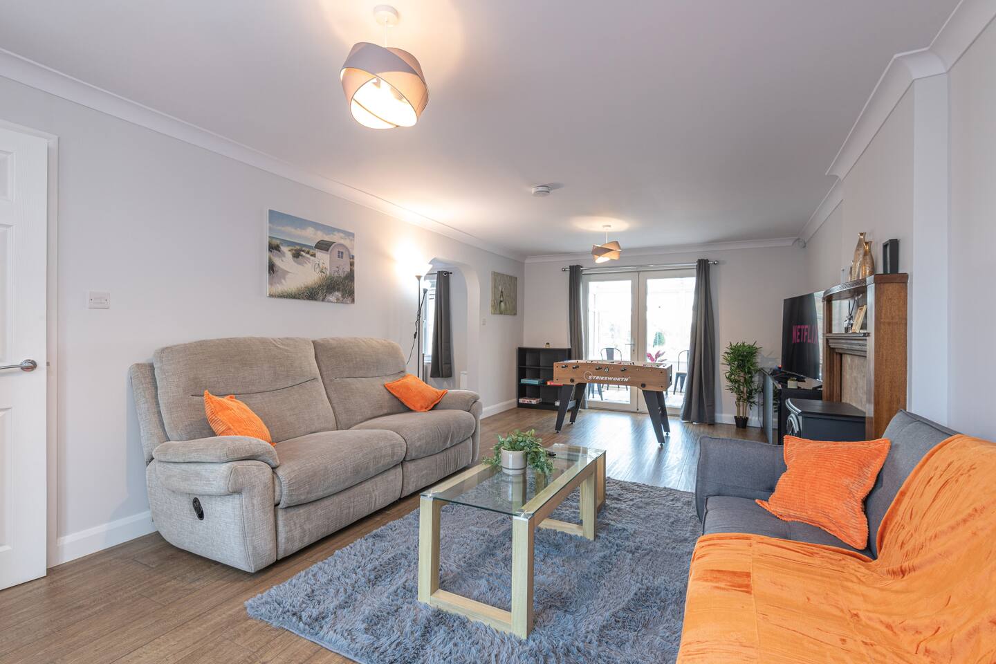 d1deff41 f5a4 485a aa77 a89953ee3678