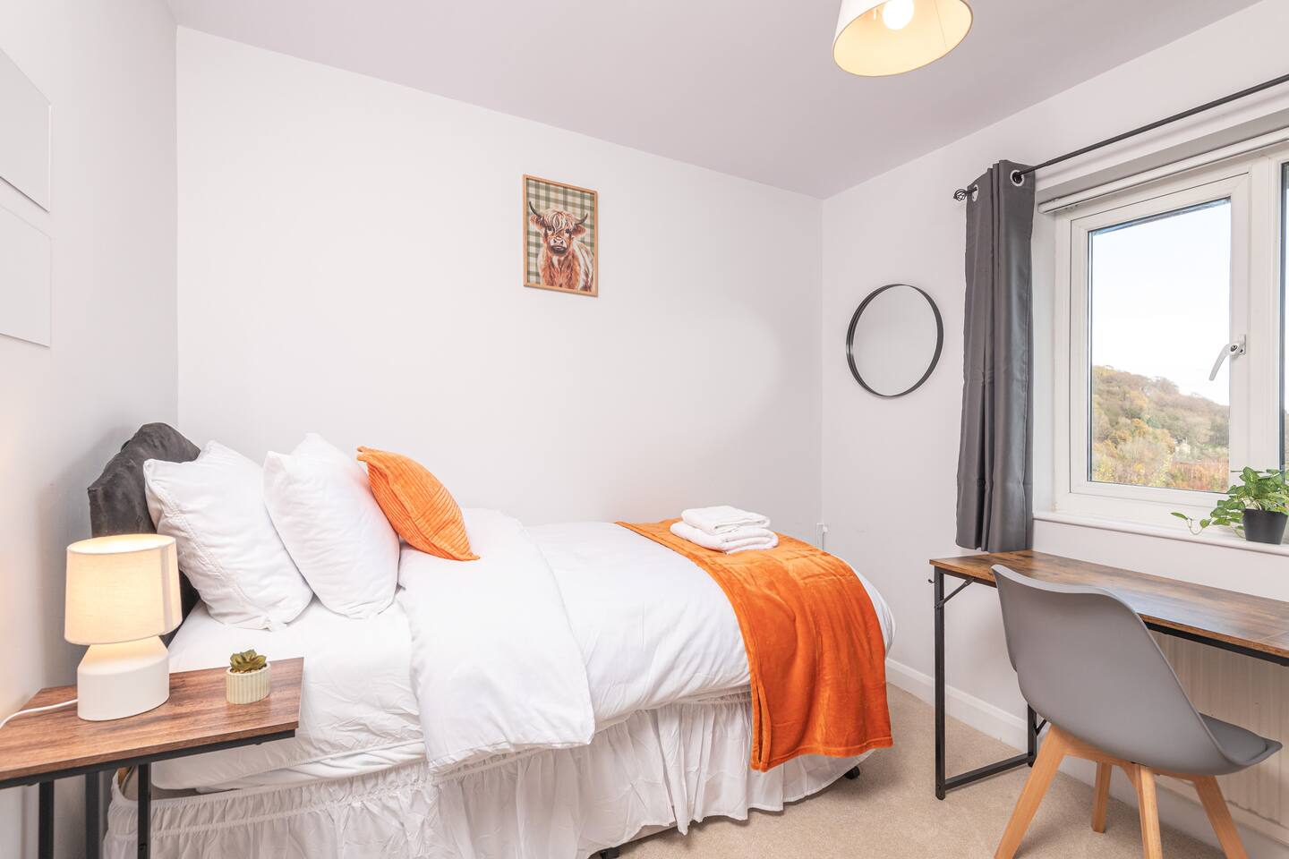 db7e9ebf d24b 406b b558 4ca9aa68f932