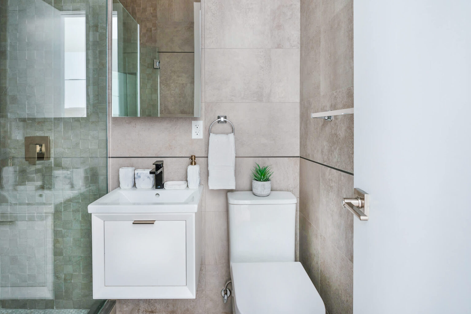 fn5bxwqppmwksqpjk8q3