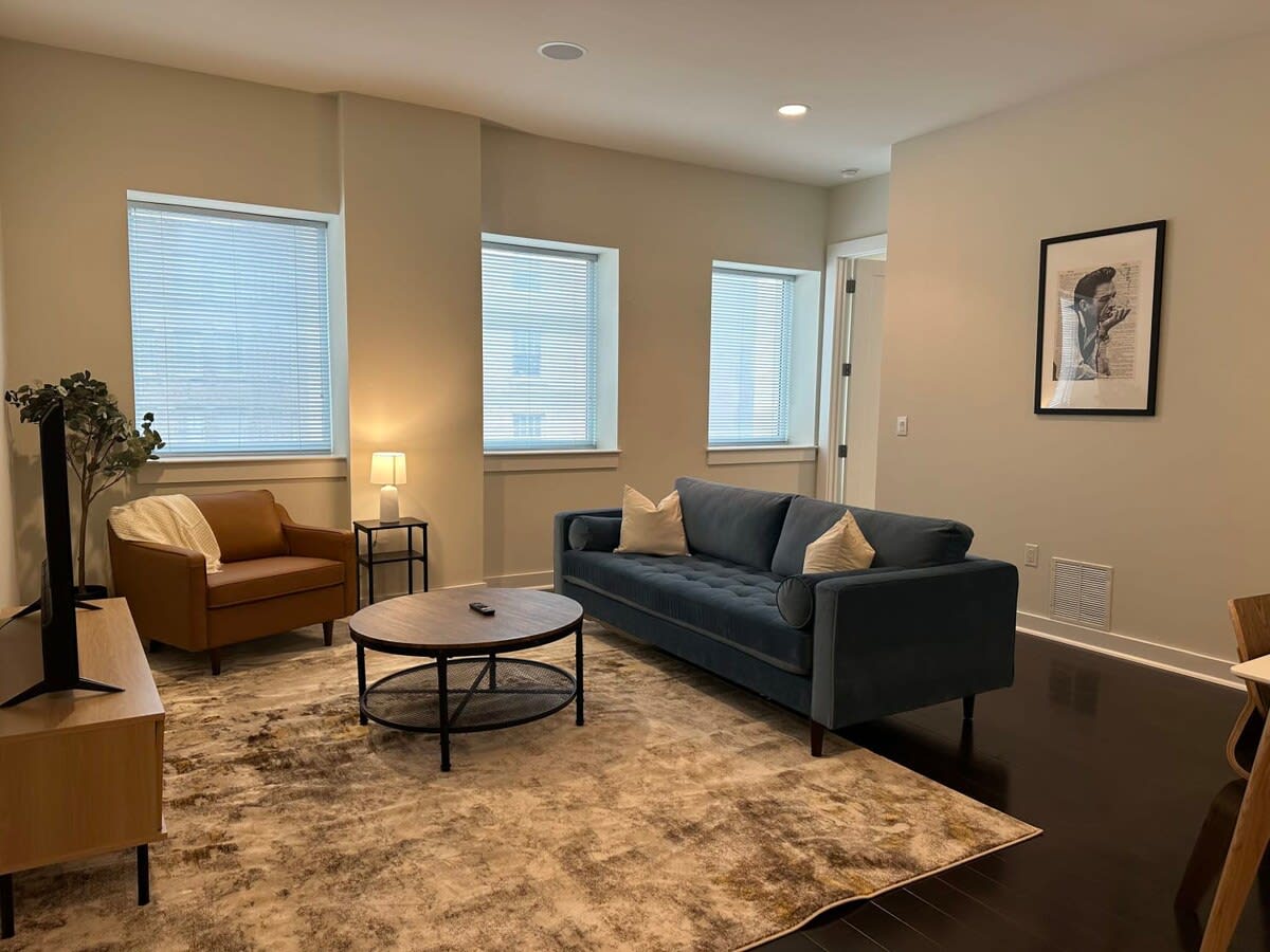 lcdyrmnlgww3b7dwycfl