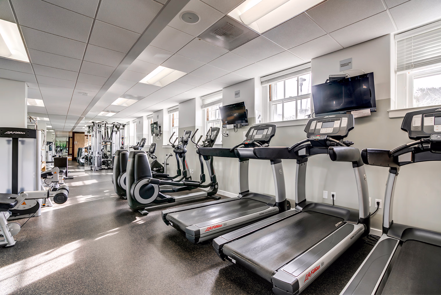 pa35294 o c7b7bbf6 37ca 4fec bd08 9e11bcd61639