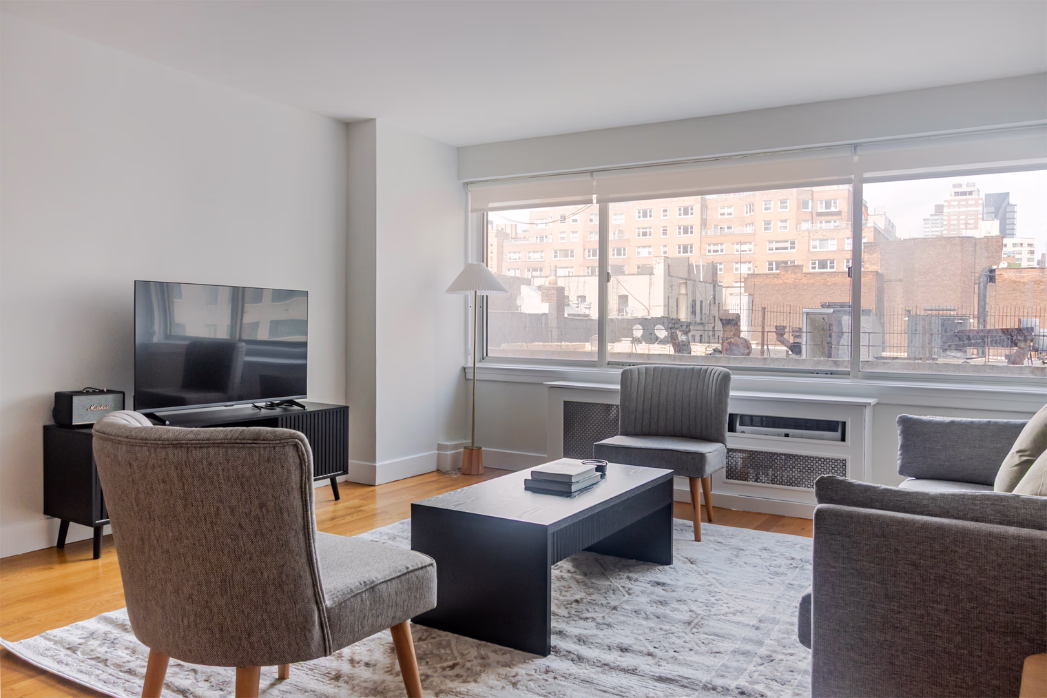 pg124077 o b76f84db df1b 4214 bfea 80e348a841b5