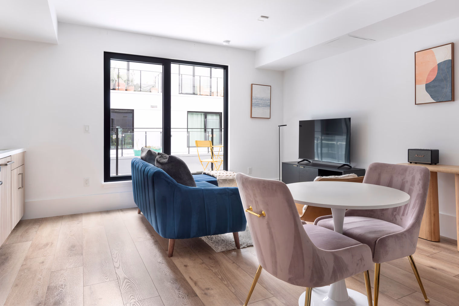 pg165411 o d3706bb5 339d 4093 b300 fe534528c559