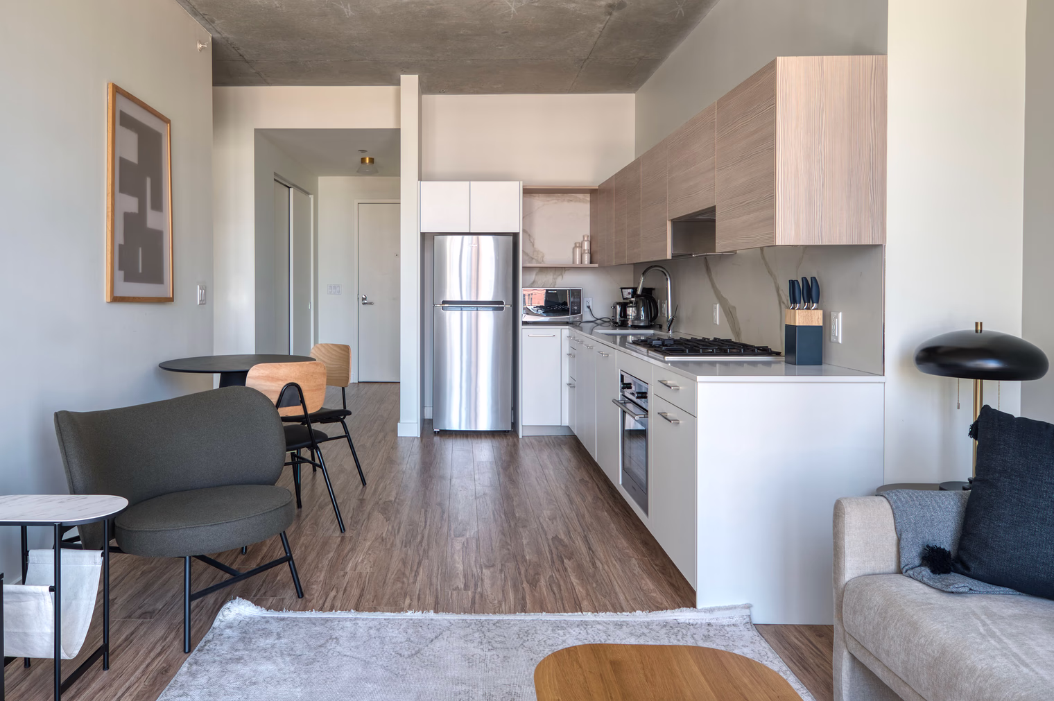 pg19817 o 93e763bf 27bf 6e0a 5887 0e2c0157f60b.jpg