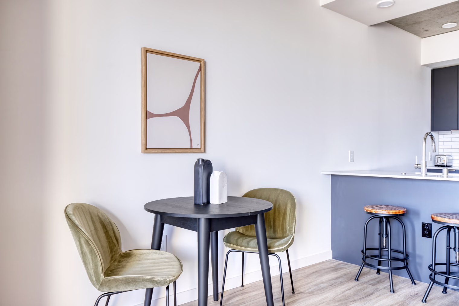 pg25098 o 6d110e5f 0f97 088f e293 c436bc7428f2.jpg