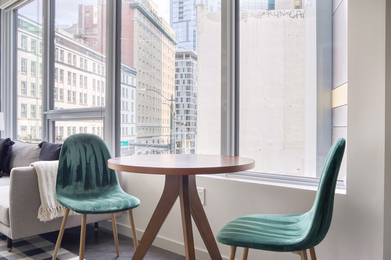 pg32616 o 190610e0 0c79 41f0 8de7 dc3b1207954b