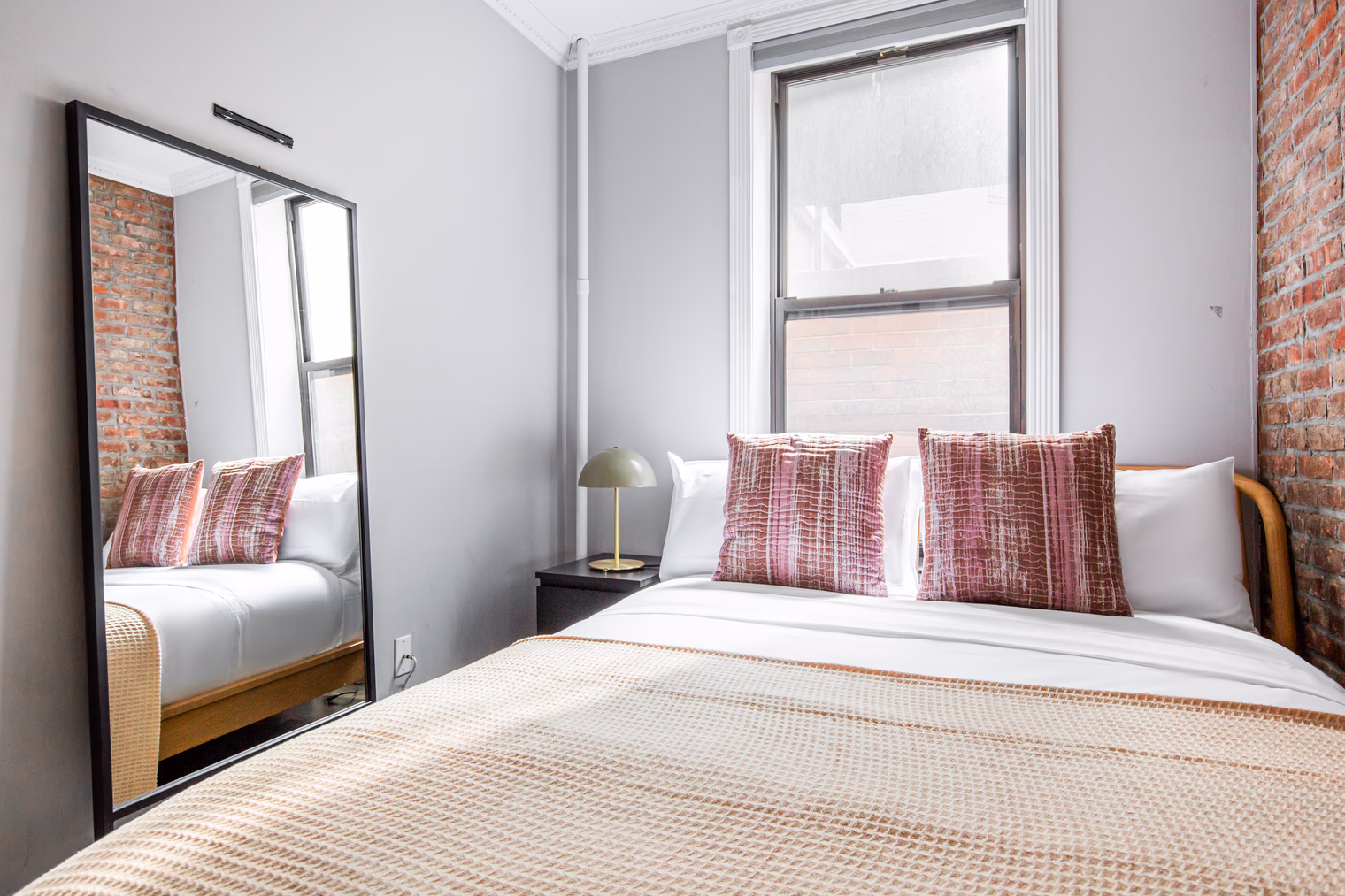 pg60055 o e012add0 d06f 4a3e ab55 81f5f6c2259e