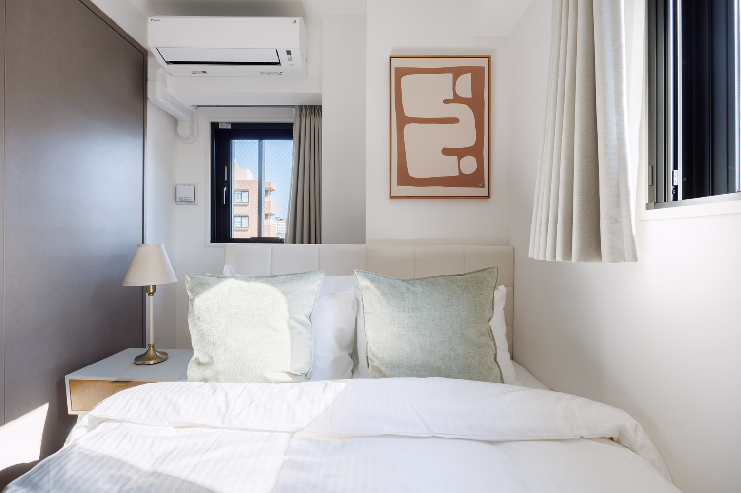 pg64971 o 575b130c 7132 4c8a a441 45b552bbd2c4