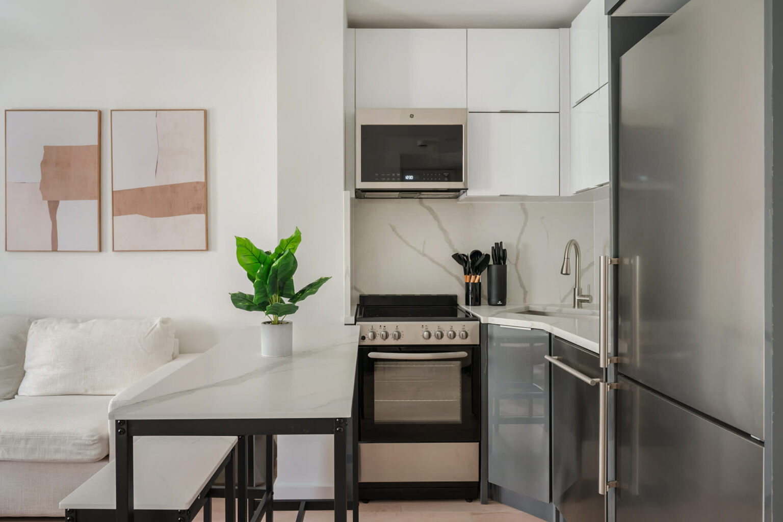 ufkgu8ee67afwuzayb8q