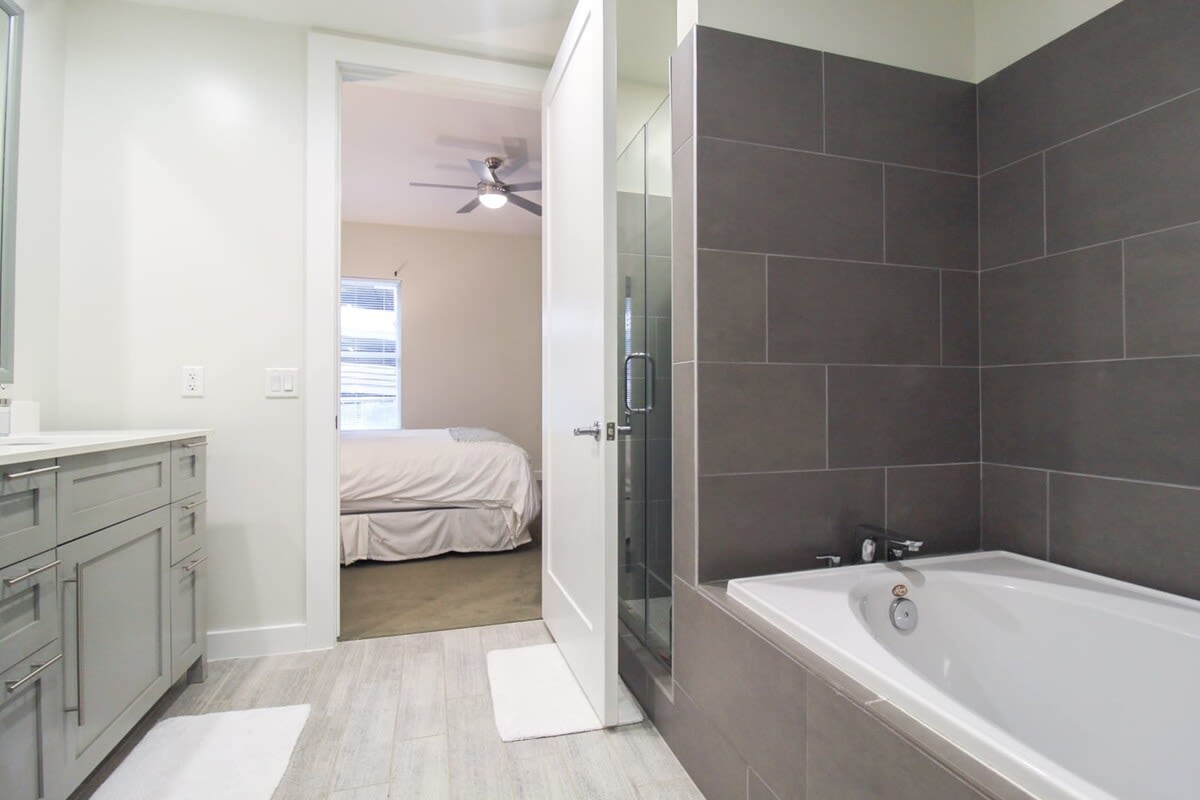 ymbihzfsjfokqyt00pka