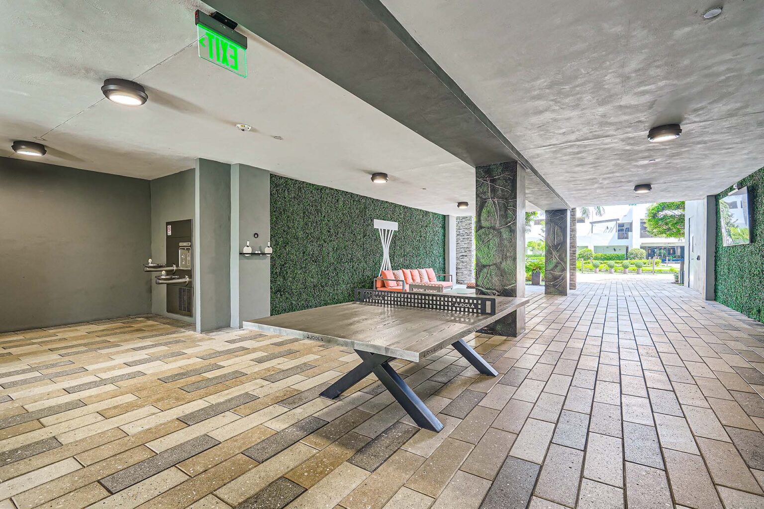 9400 nw 41st st print quality 021 30 ping pong 1920x1280