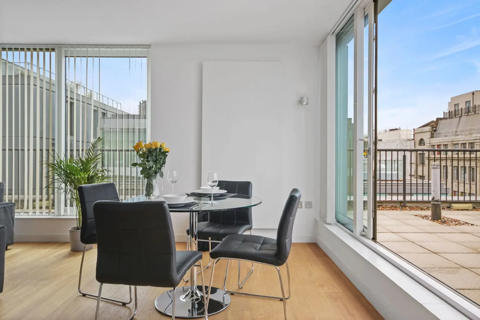 cityview delux 2 bed 2 1536x1024