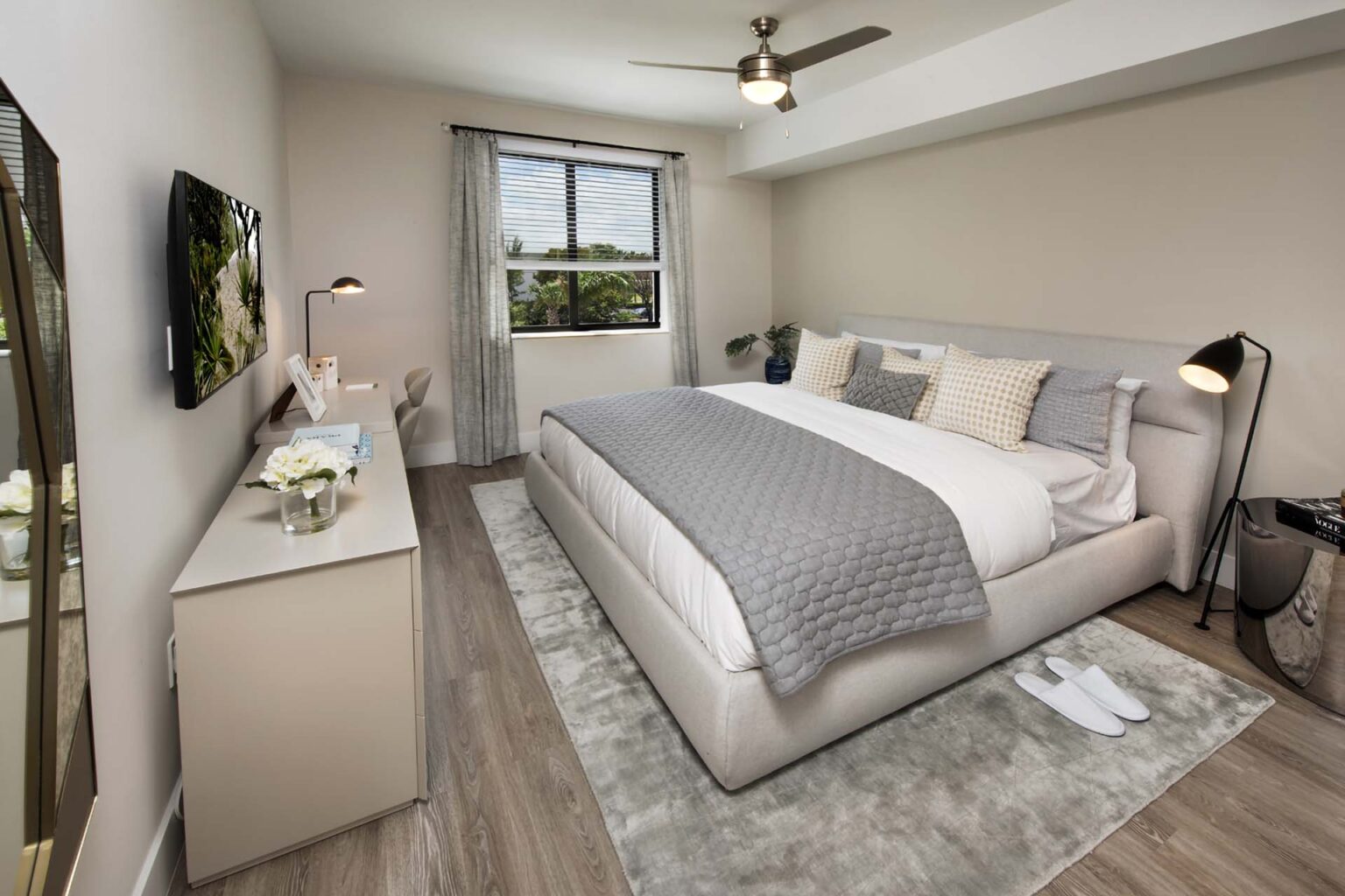 sanctuary doral model bedroom 02 1920x1280