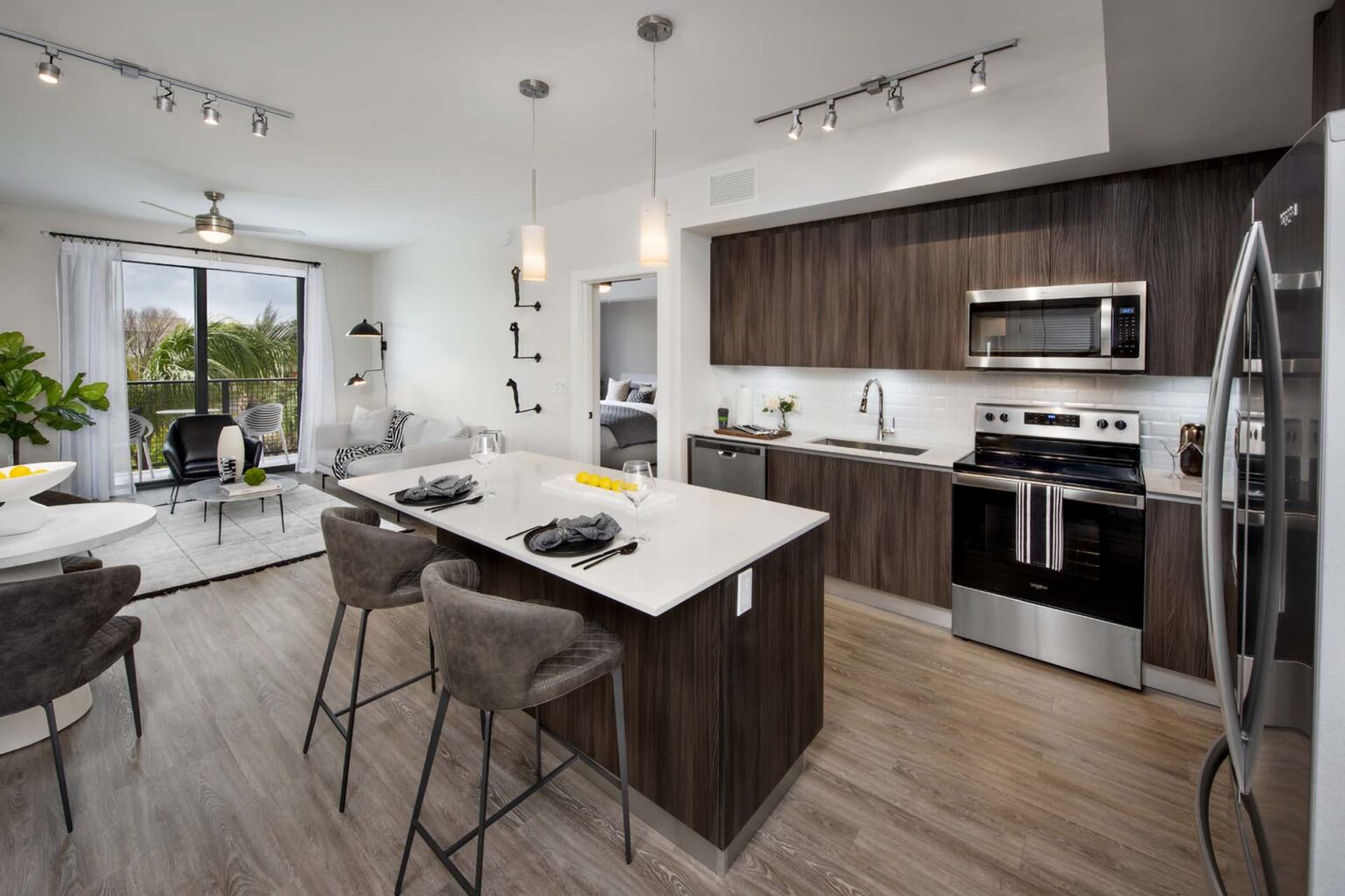 sanctuary doral model kitchen 01 1920x1280
