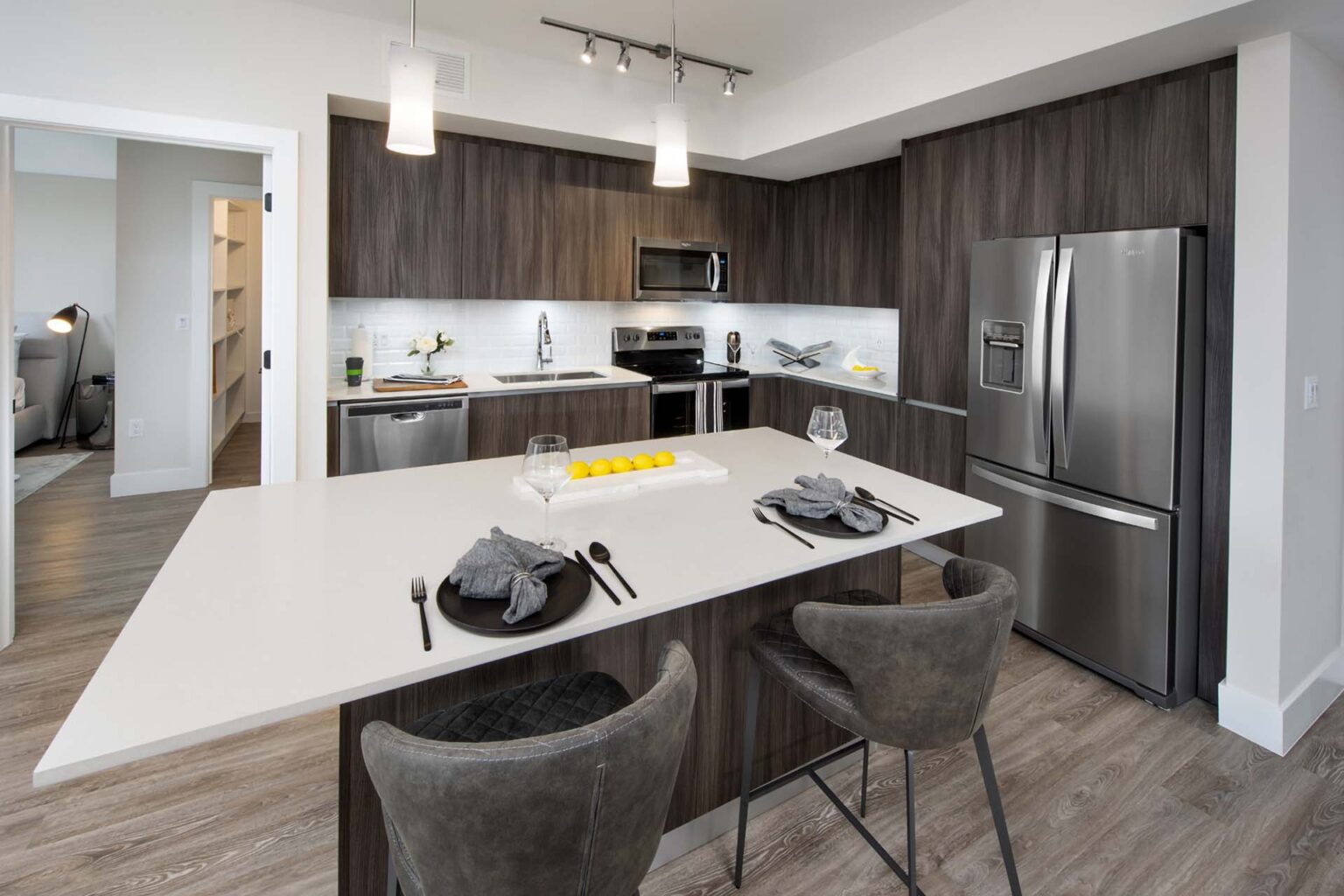 sanctuary doral model kitchen 02 1920x1280