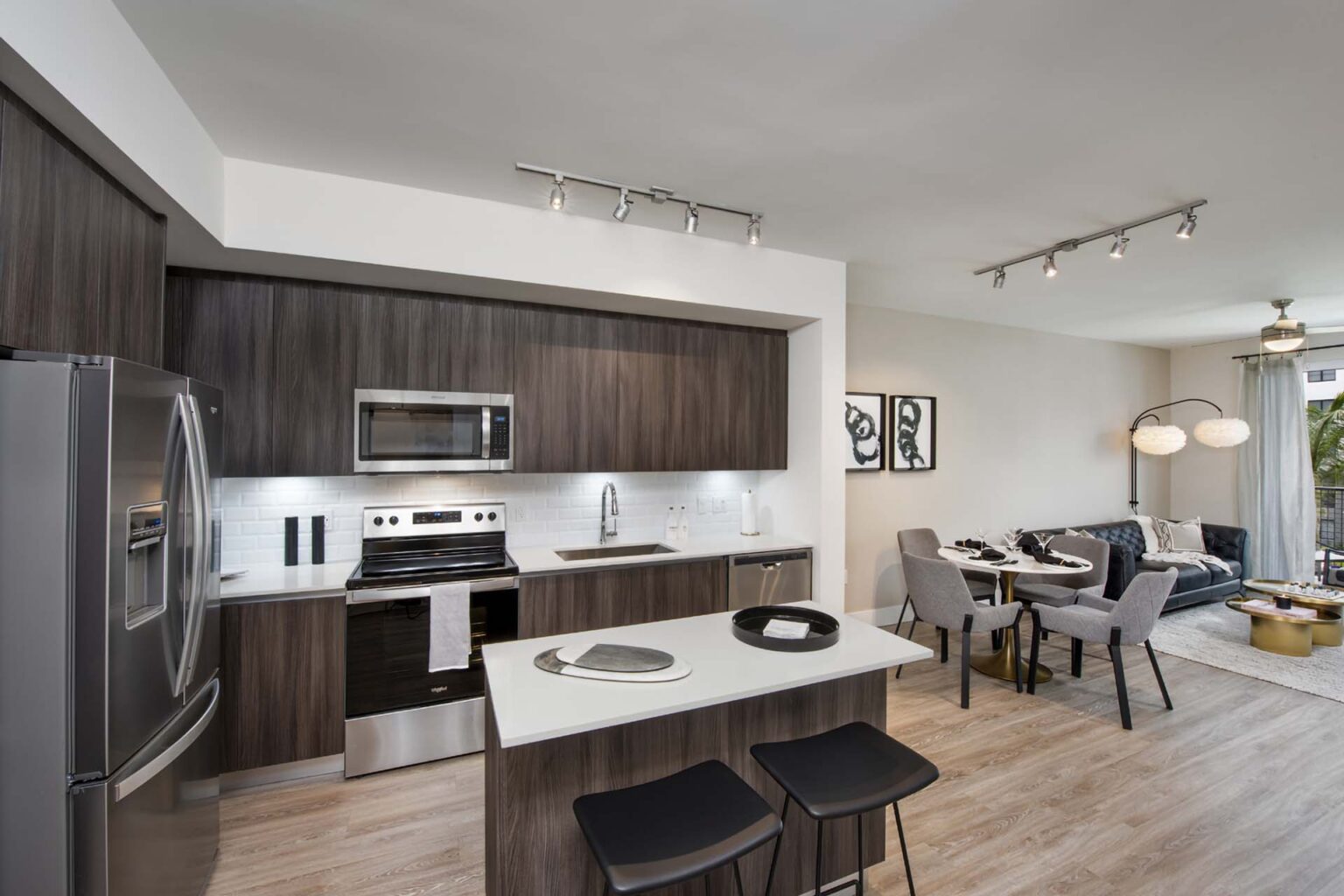 sanctuary doral model kitchen 03 1920x1280